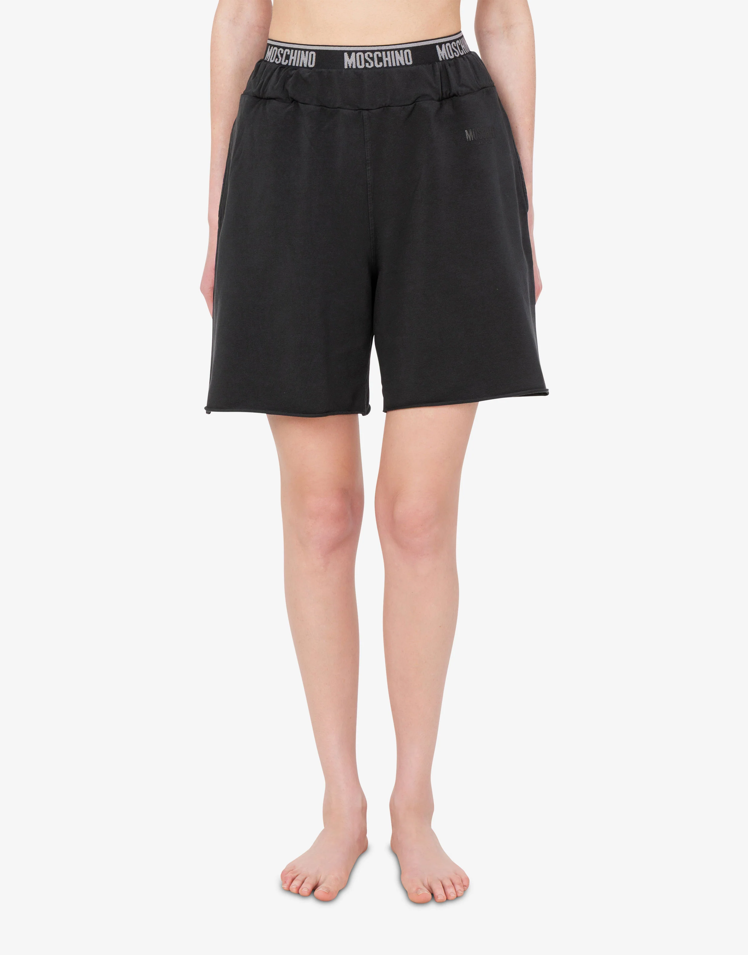 Garment-dyed cotton fleece shorts - Image 2